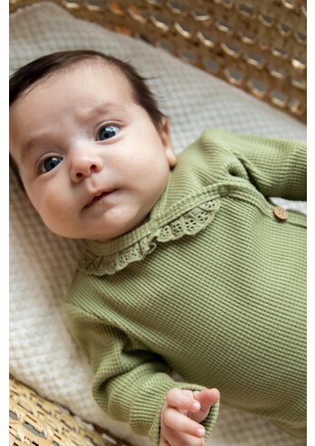 Bess:LS wrap ruffles olive