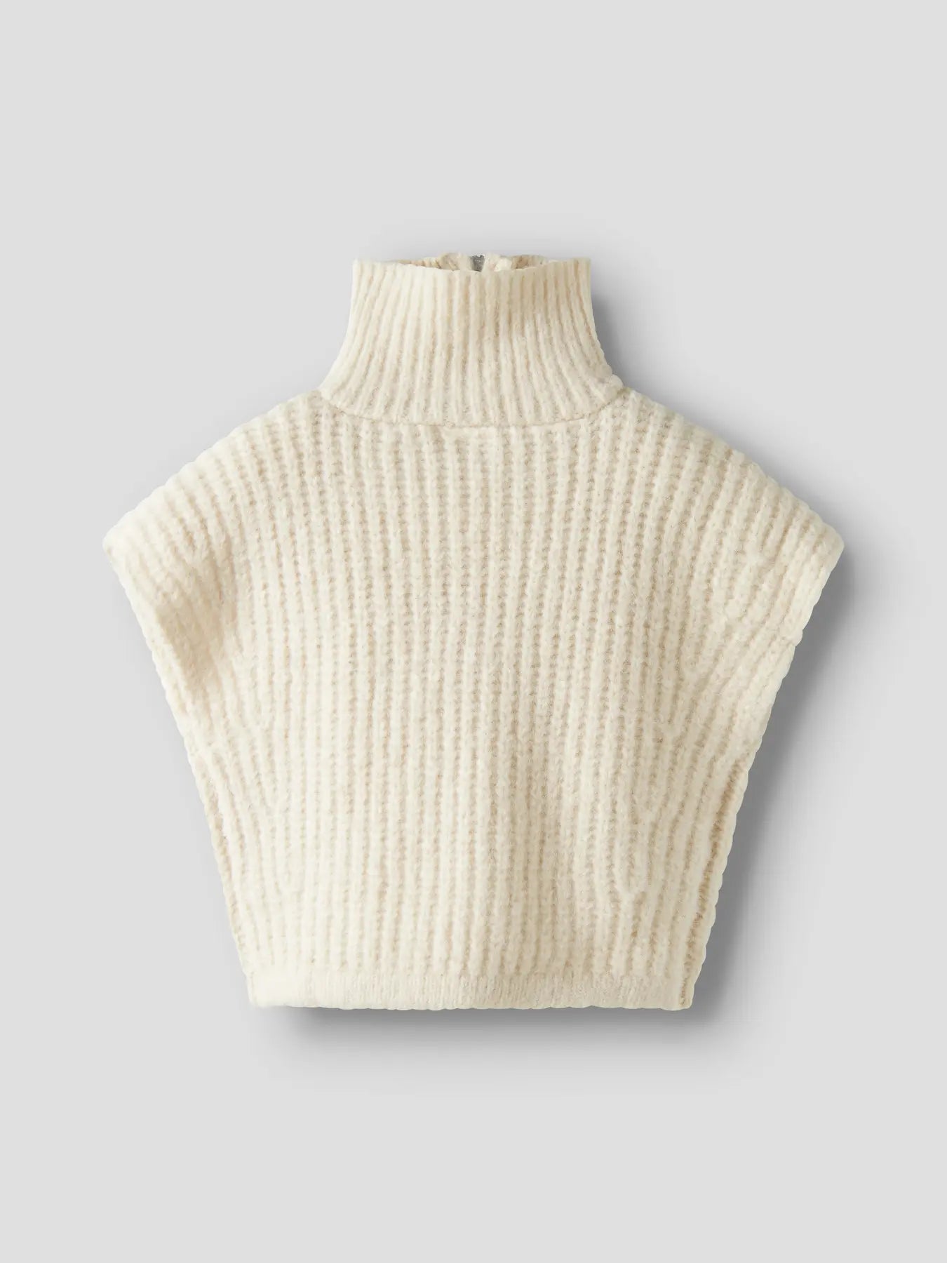 Name it: Short knit vest
