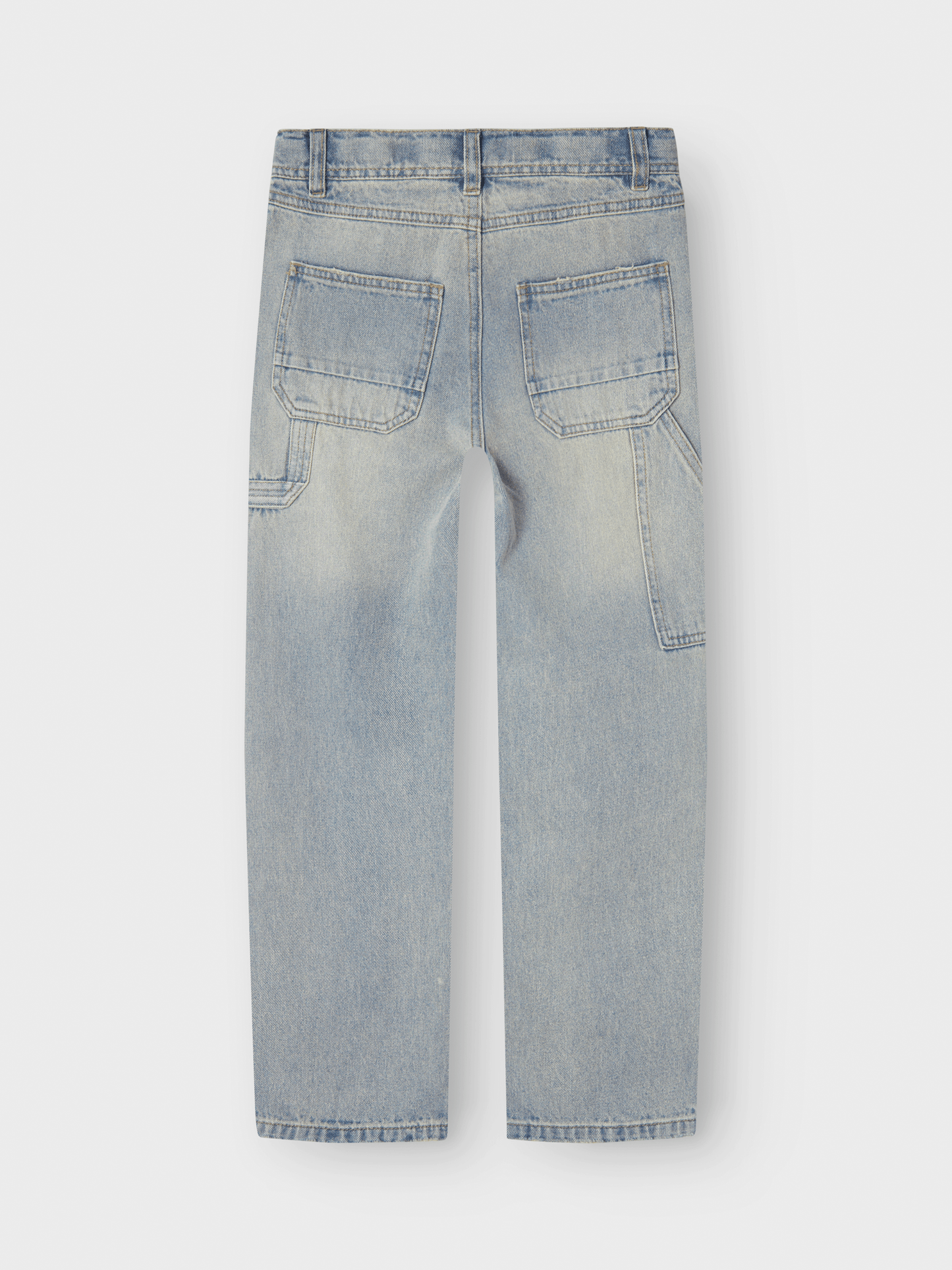 Name it: ALEC: jeans straight skate vintage light blue denim