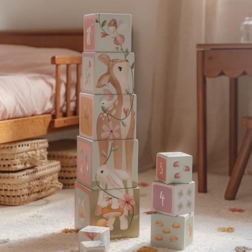 Little Dutch: Stacking blocks: fairy garden