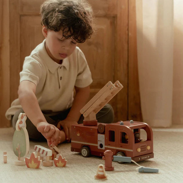 Little Dutch: houten brandweerwagenset