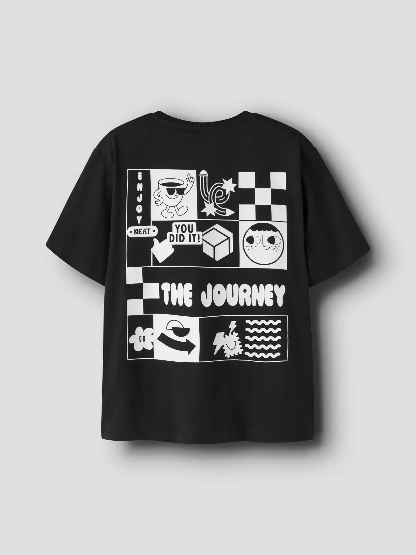 Name it: t-shirt " The journey" black