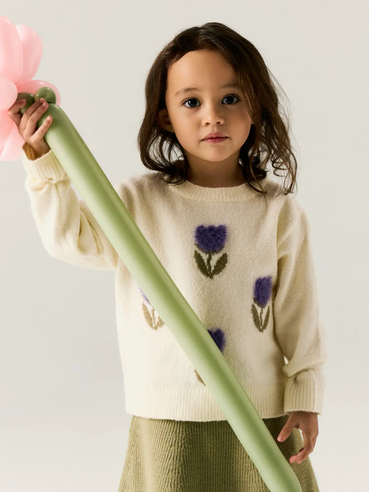 Name it: knit flowers offwhite