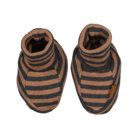 Levv: EWAN: sloefjes AOP Grey Dark Stripe