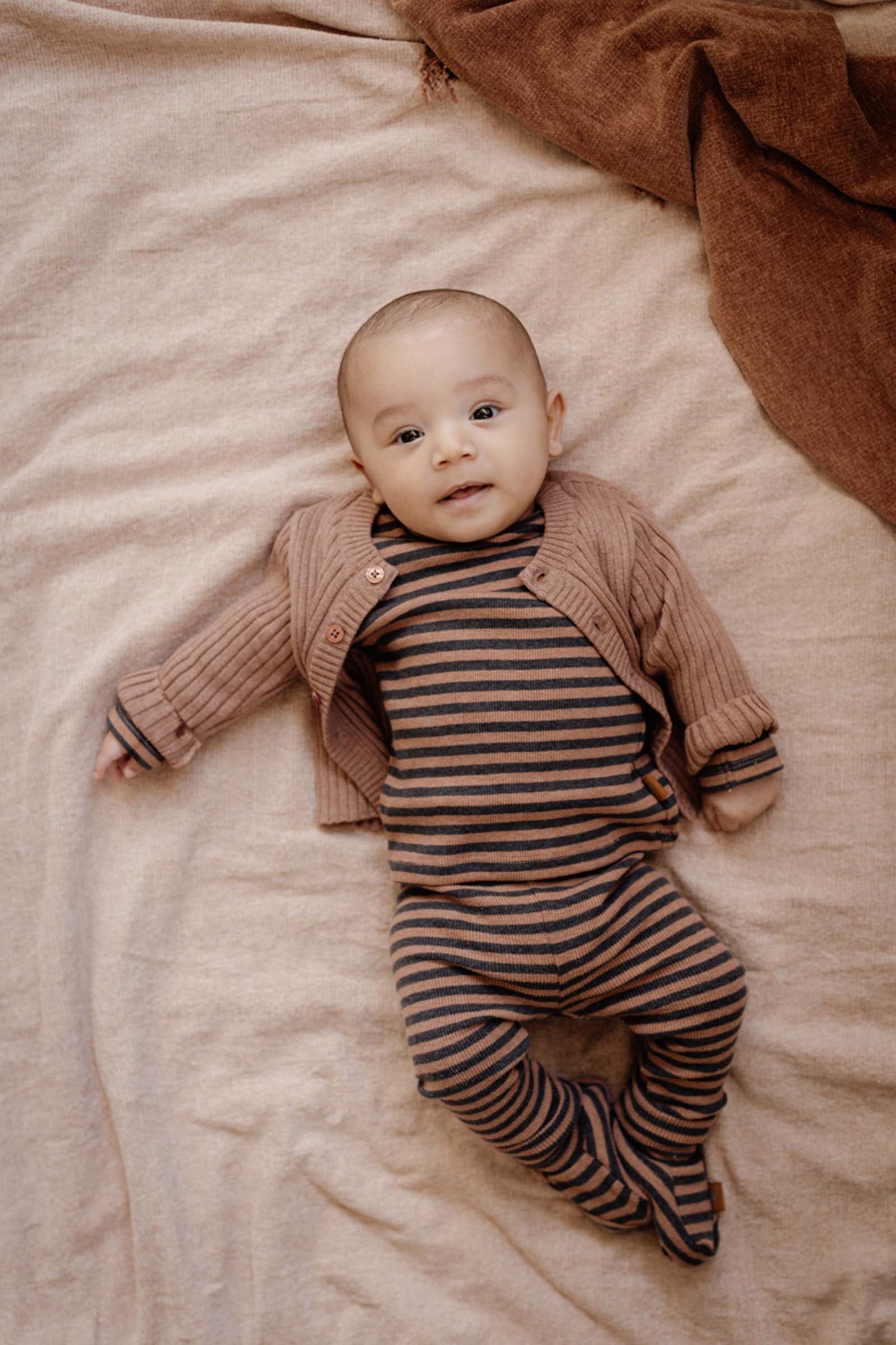 Levv: ELON: vest Brown Mocha