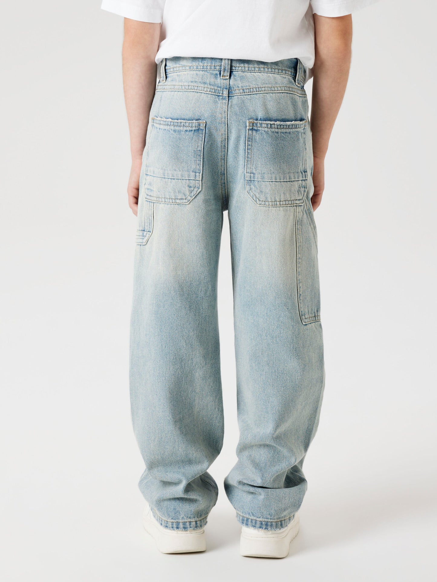 Name it: ALEC: jeans straight skate vintage light blue denim