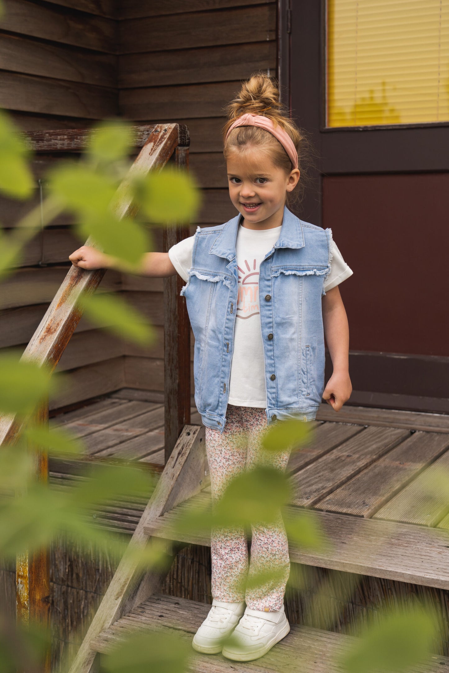 Koko Noko: vest blue jeans