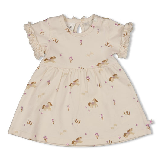 Feetje:Flower ranch:dress horses offwhite