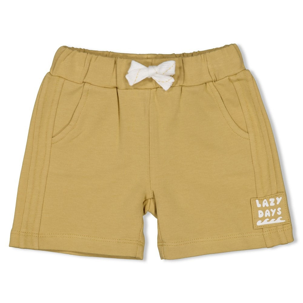 Feetje:Lazy days: short ochre