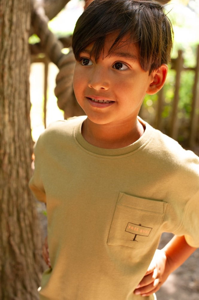 Sturdy: Desert Fiesta: Shirt army "Fress hugs"