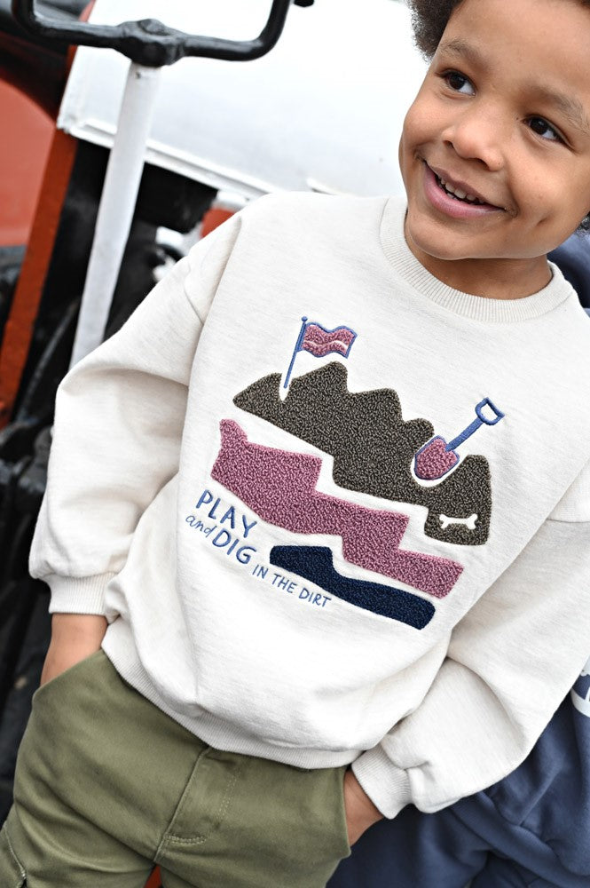 Sturdy:Rock The Earth: Sweater oversized offwhite