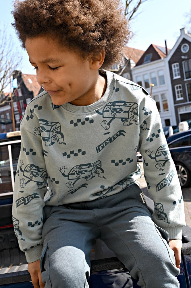 Sturdy:Fix it: sweater oversized AOP jade green