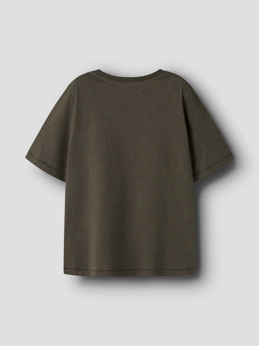 Name it: shirt  mountains brown