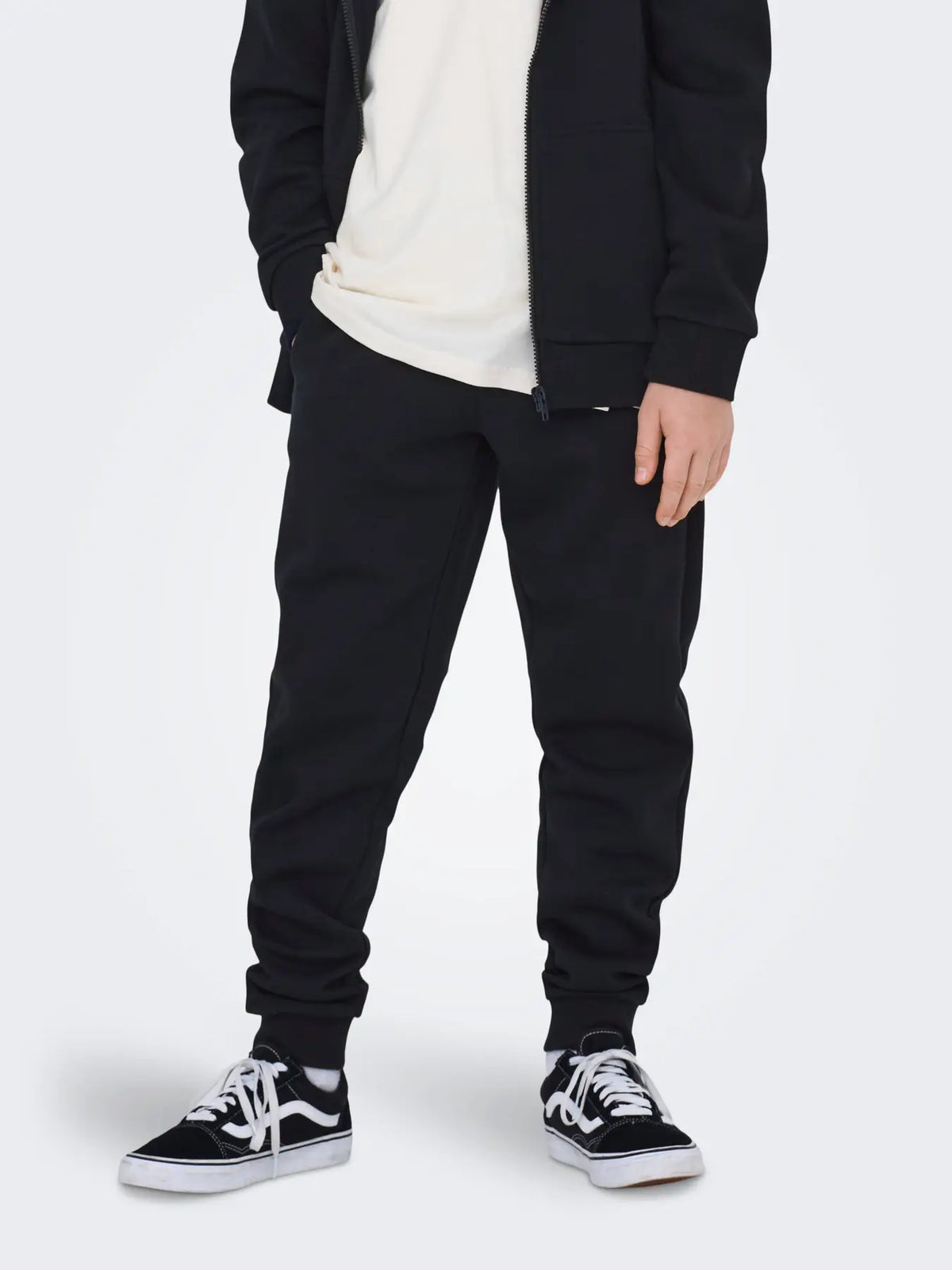 Only & Sons: Jogging broek gewatteerd zwart