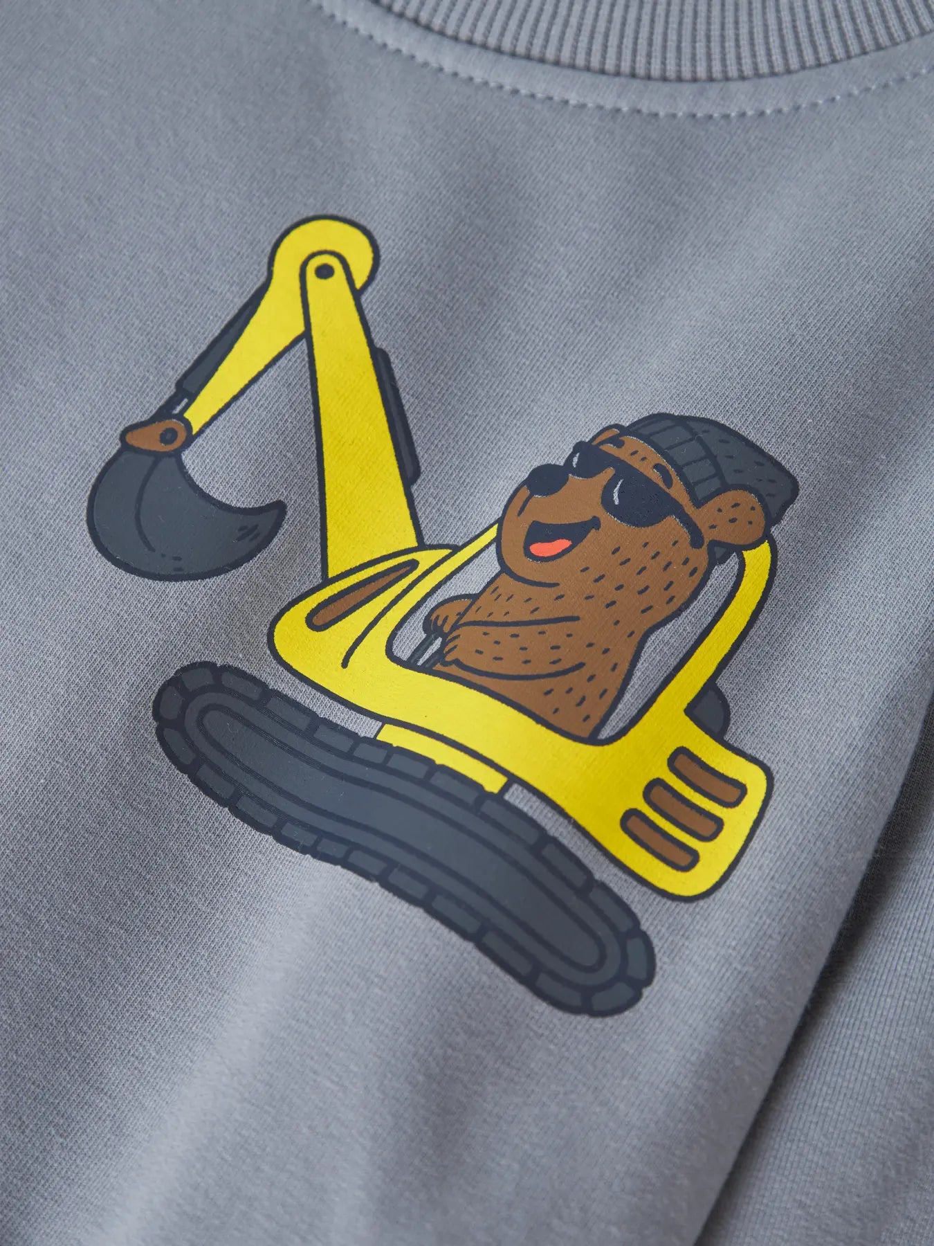 Name it: sweater kraan beer