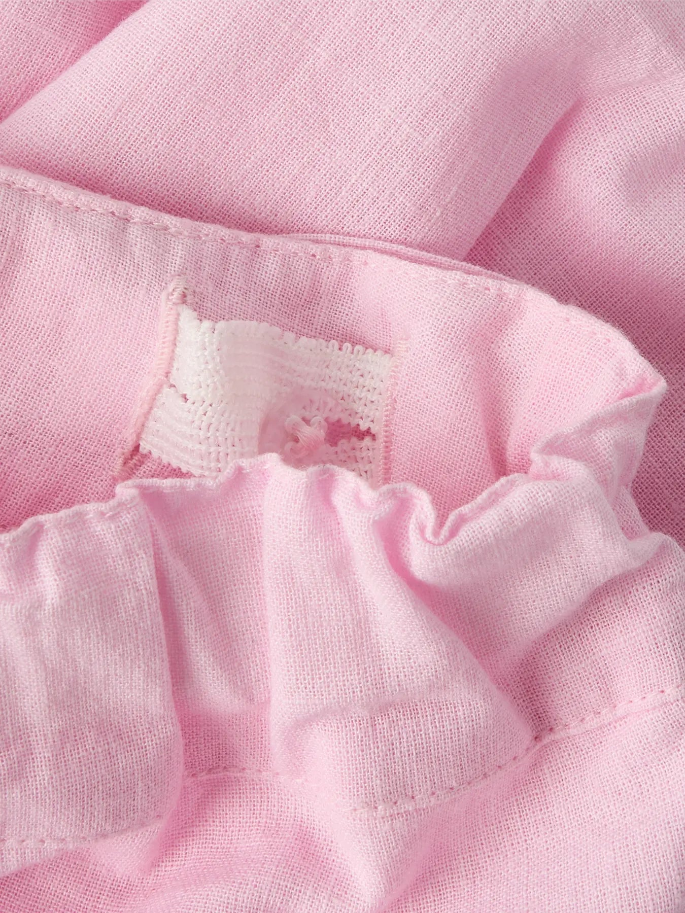 Name it: short linnen roze