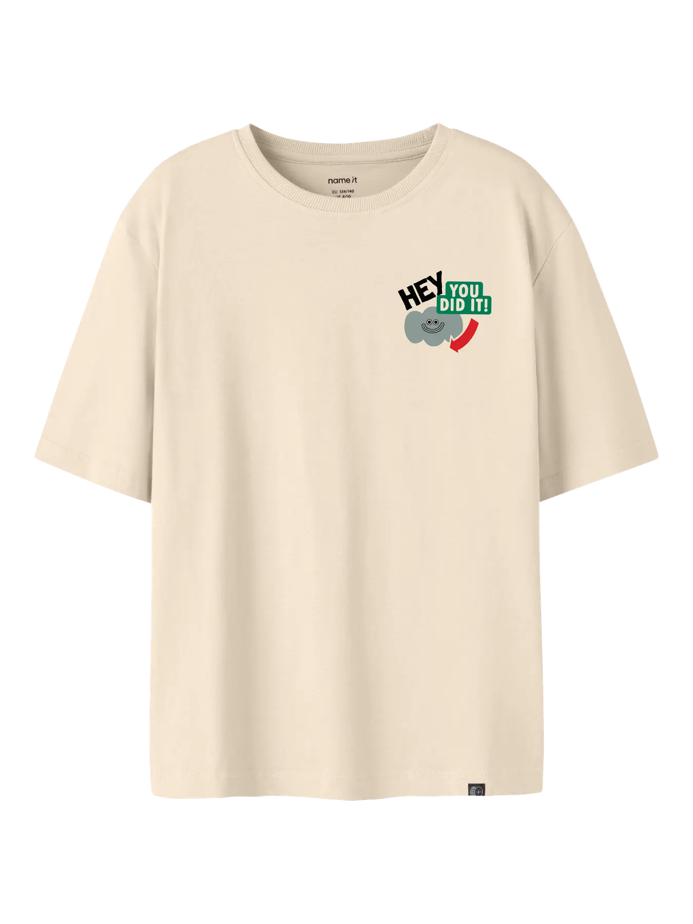 Name it: t-shirt sand donut