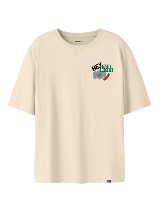 Name it: t-shirt sand donut
