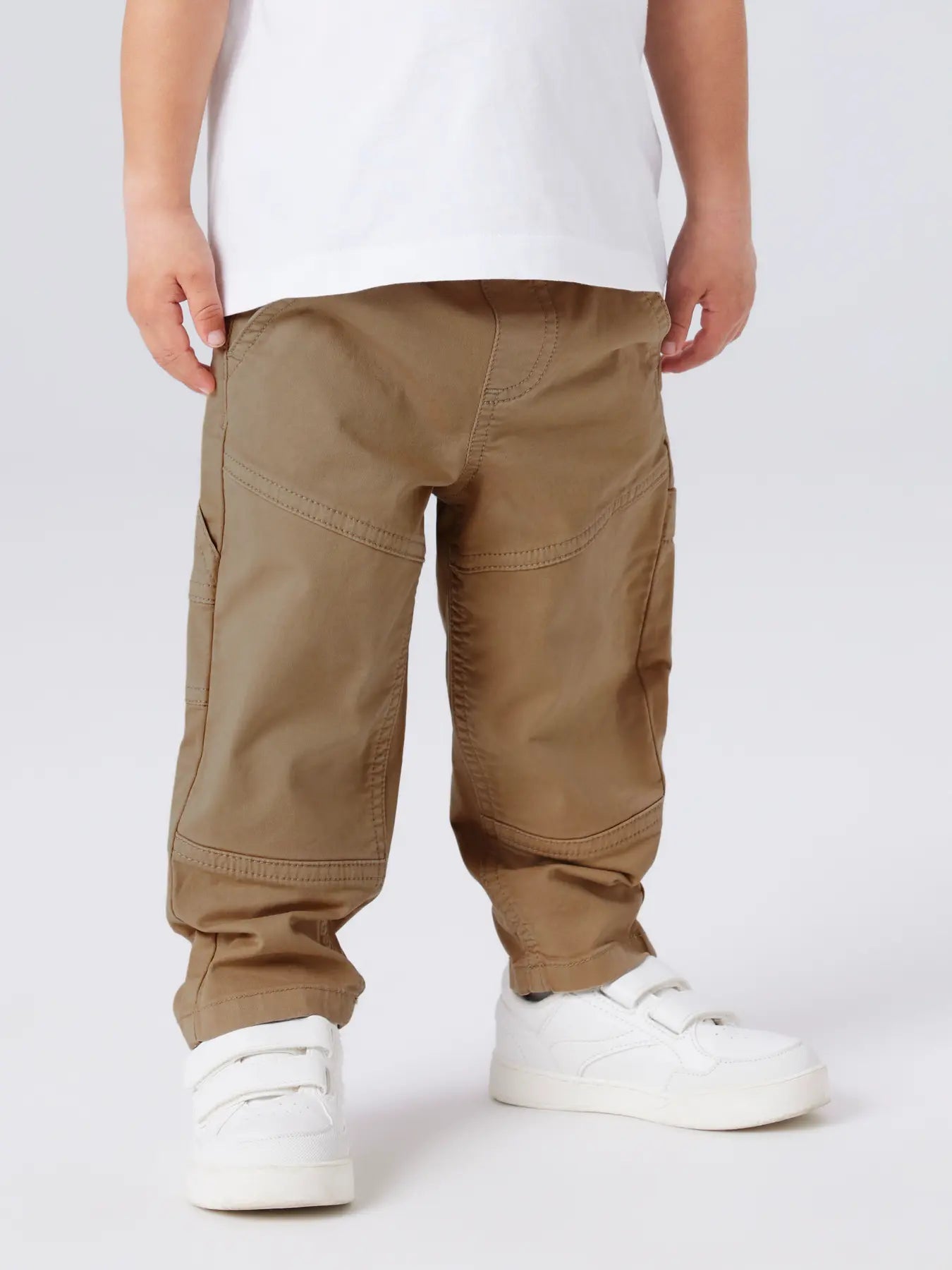 Name it:KOBE :baggy pants kelp