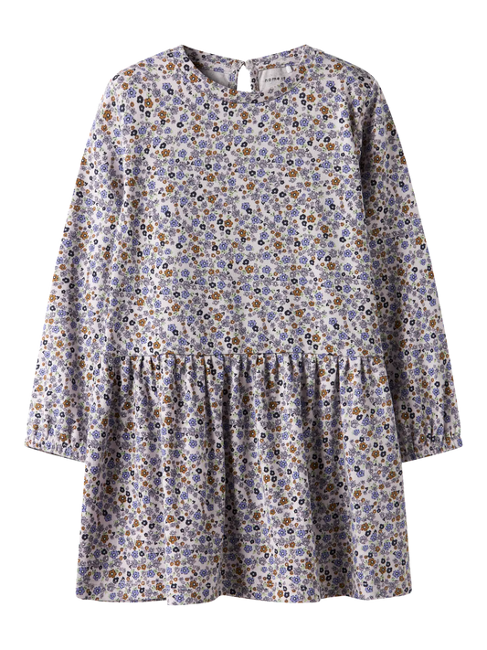 Name it: dress flowers