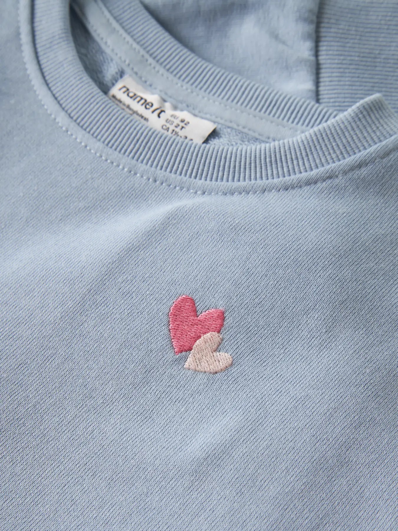 Name it: sweater blue haerts